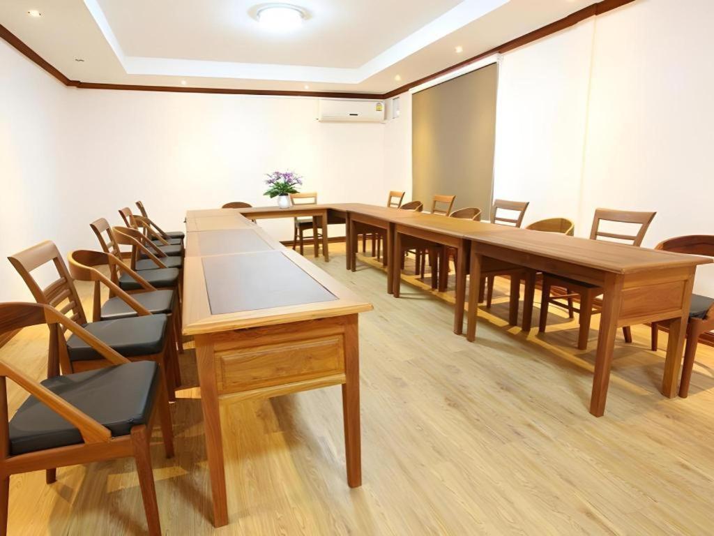 Phonethip Plaza Hotel ビエンチャン エクステリア 写真