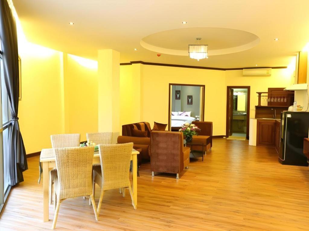 Phonethip Plaza Hotel ビエンチャン エクステリア 写真